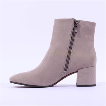 Marco Tozzi Vacco Block Heel Boot - Taupe