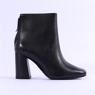 Clarks Ladies Sheer85 Zip Heel Boot - Black Leather