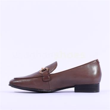 Caprice Norma Slip On Link Loafer - Taupe Leather