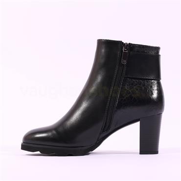 Regarde Le Ciel Block Heel Boot Patricia - Black Leather