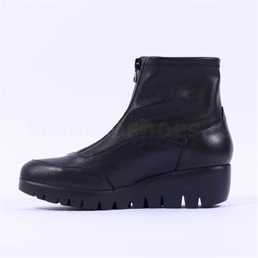 Wonders Front Zip Wedge Boot - Black Leather